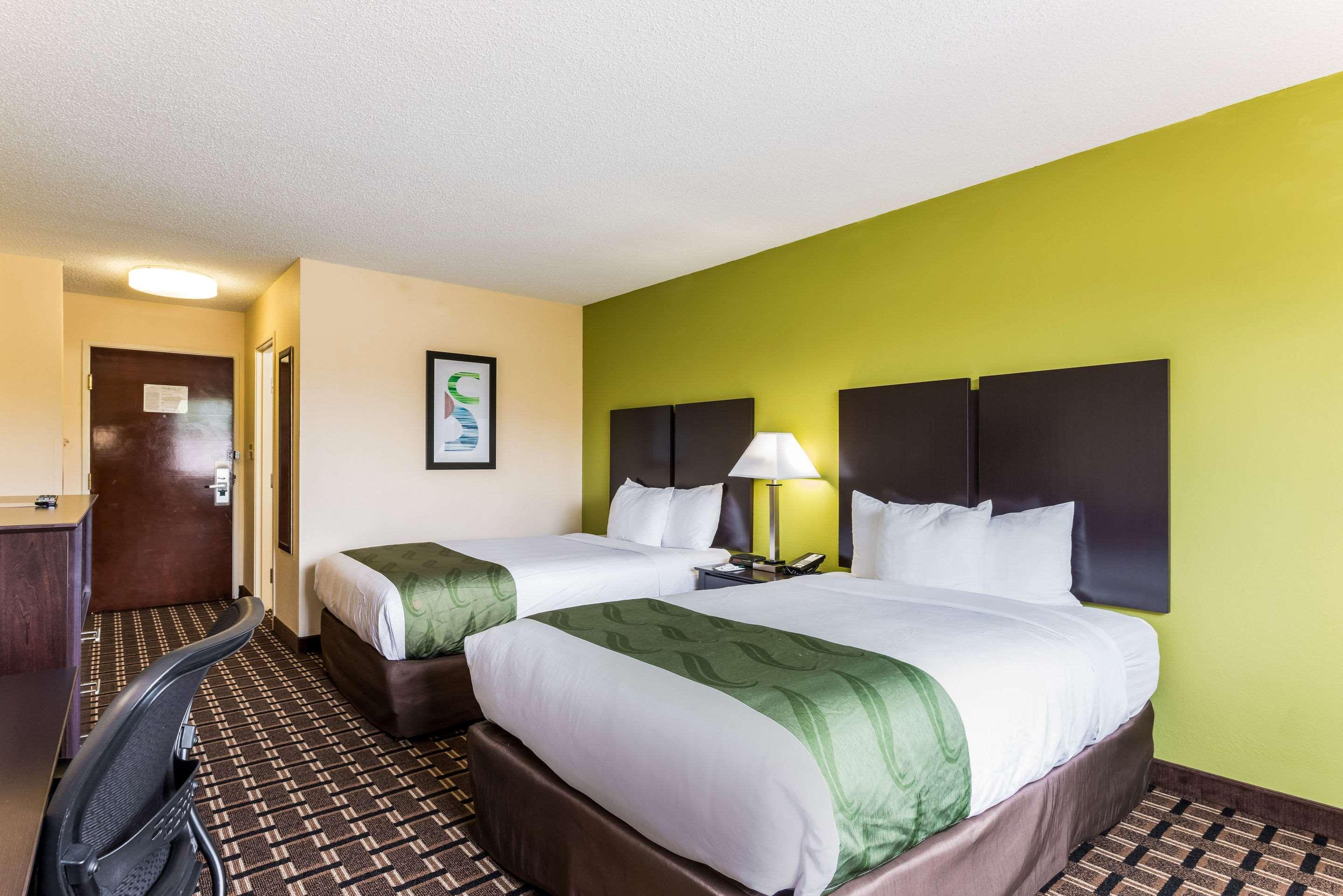 Quality Inn Huntersville Near Lake Norman Zewnętrze zdjęcie