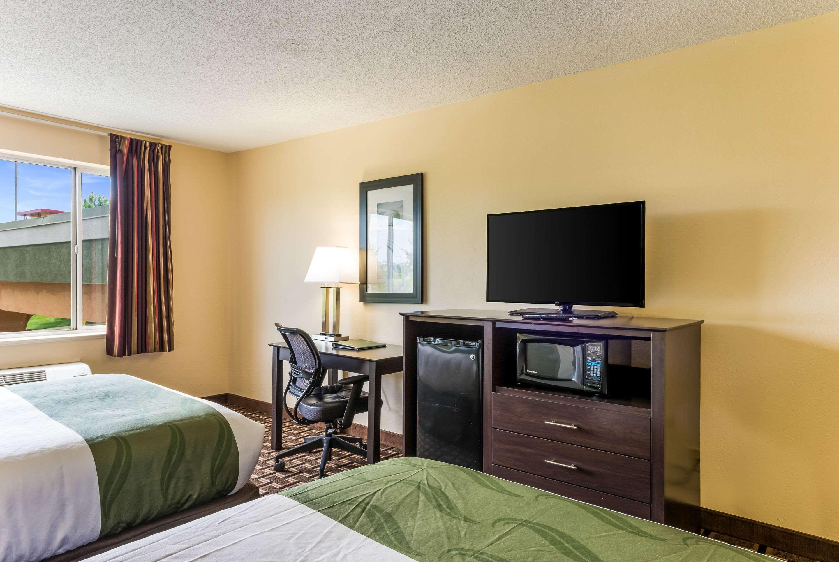 Quality Inn Huntersville Near Lake Norman Zewnętrze zdjęcie