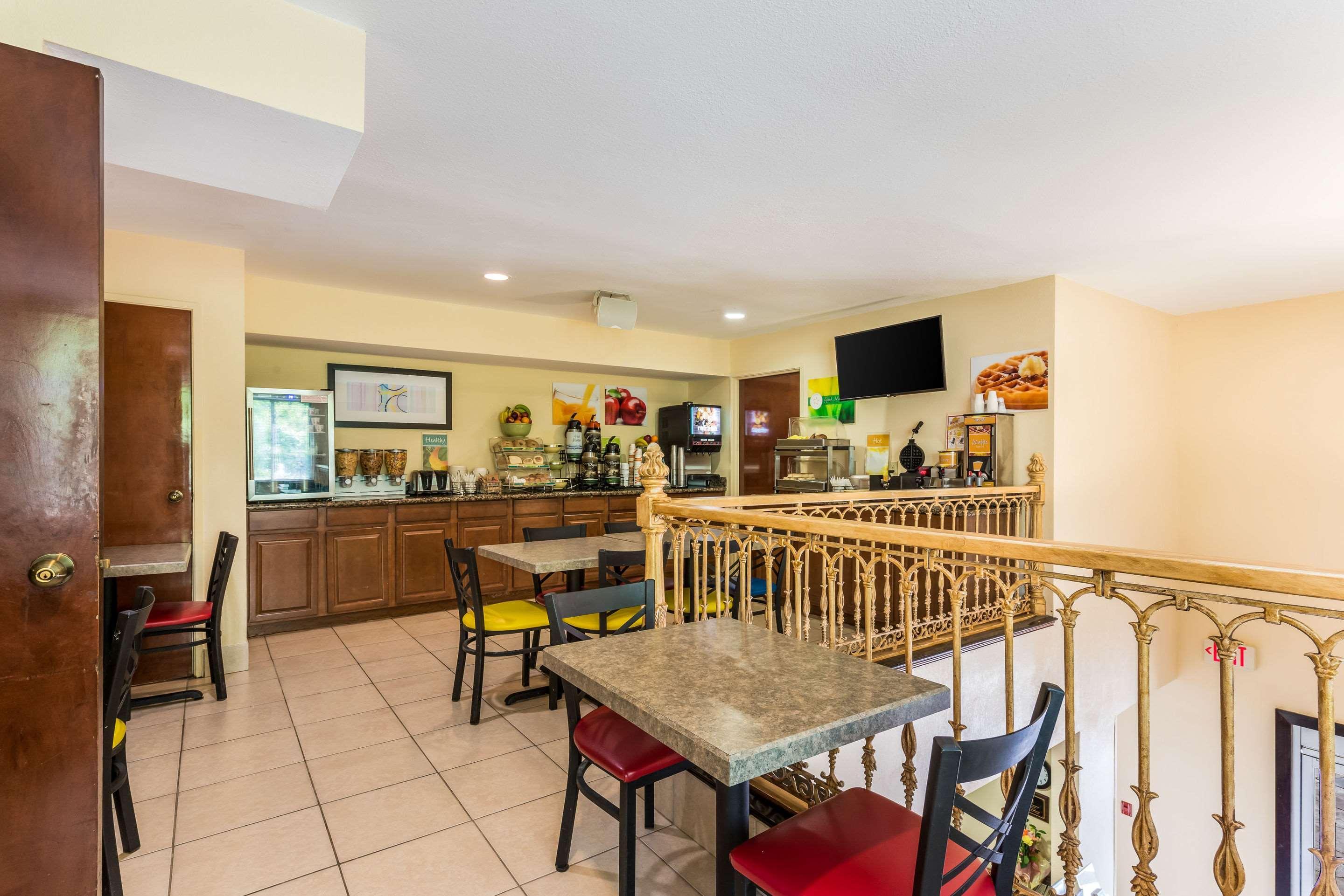 Quality Inn Huntersville Near Lake Norman Zewnętrze zdjęcie