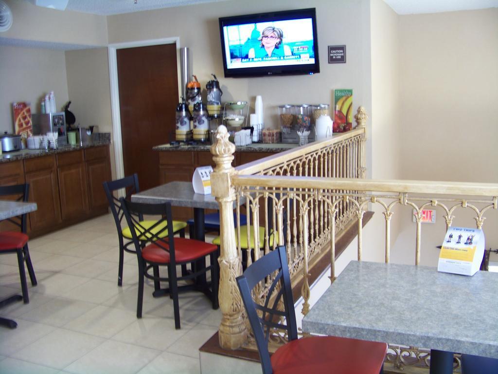 Quality Inn Huntersville Near Lake Norman Zewnętrze zdjęcie