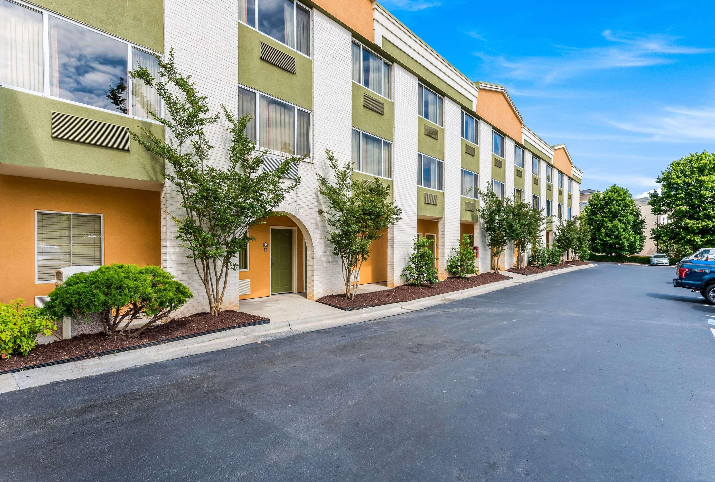 Quality Inn Huntersville Near Lake Norman Zewnętrze zdjęcie