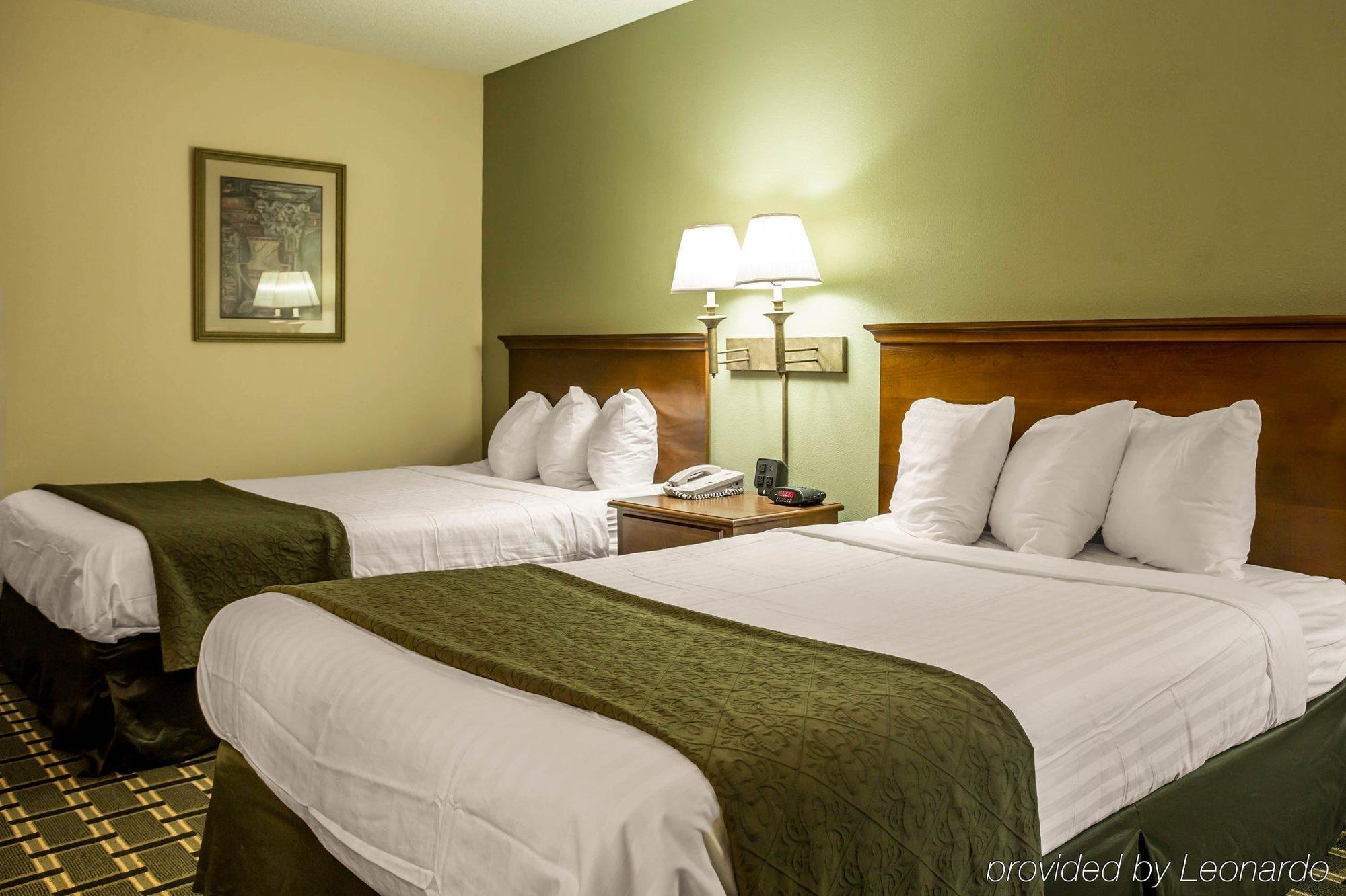 Quality Inn Huntersville Near Lake Norman Zewnętrze zdjęcie